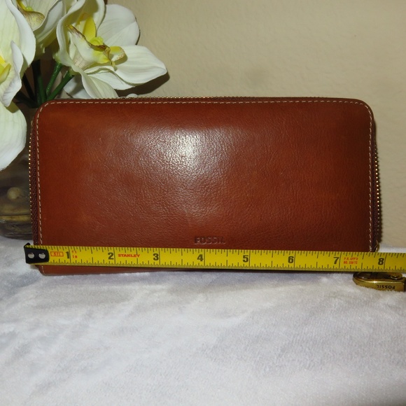 Fossil Emma RFID Large Zip Wallet *Excellent* - Picture 6 of 8